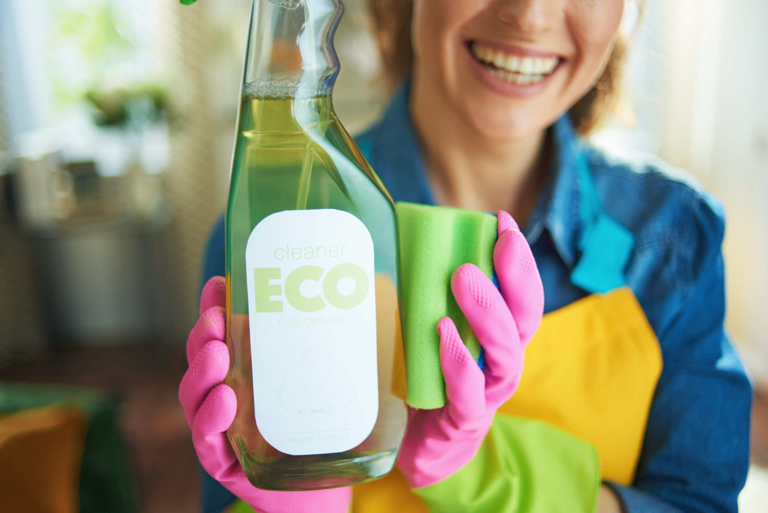 3 Reasons to Switch to Green Cleaning